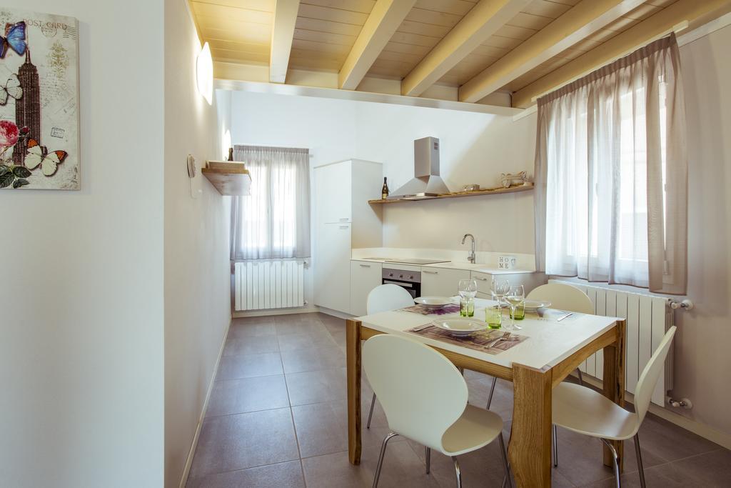 Villa Fontanelle Gardapartments Polpenazze del Garda Exterior photo