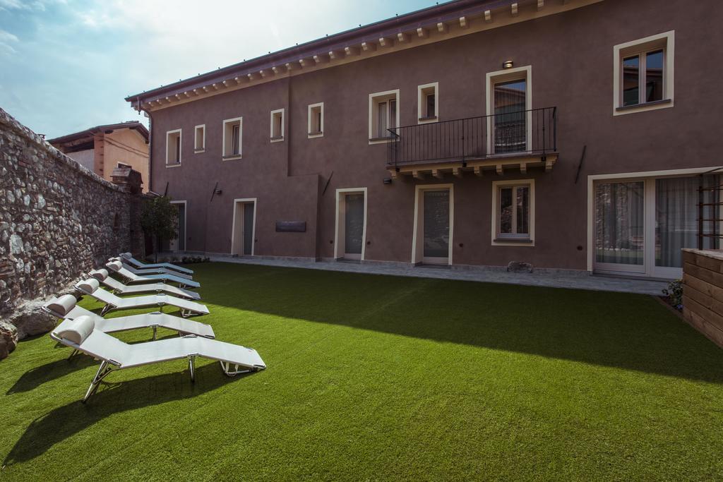 Villa Fontanelle Gardapartments Polpenazze del Garda Exterior photo